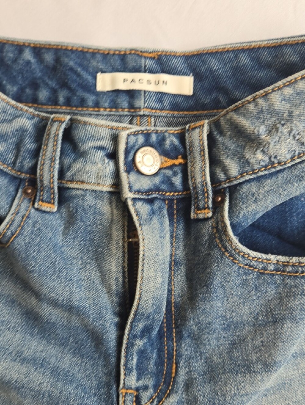 PacSun Women's Rolled Hem Blue Jean Shorts - Picture 3 of 5